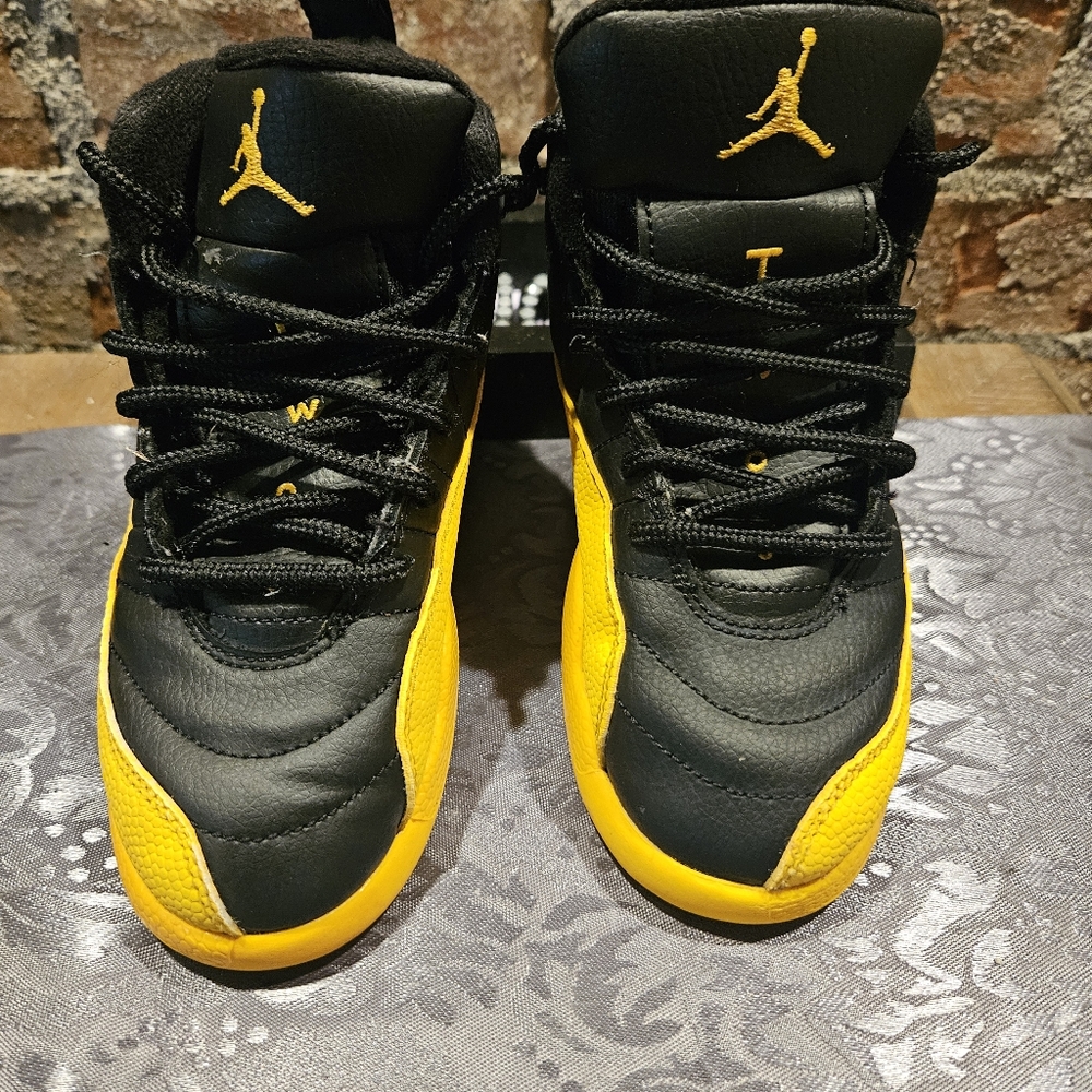 Jordan 12 Retro Black University Gold (PS)